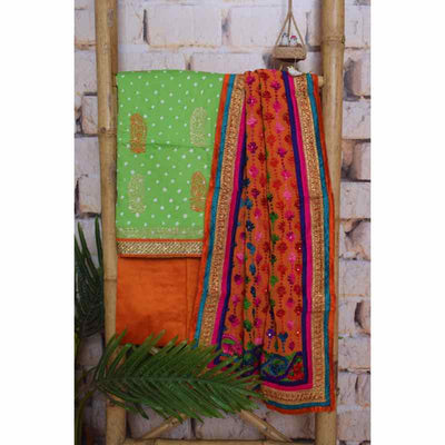 Unstiched Phulkari Suit Material at Rs 1350 | Punjabi Fabric in Patiala |  ID: 16428185133